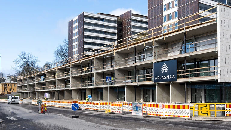 Toimistotalosta asuinkerrostaloksi / Kuva: Timo Mäkipää